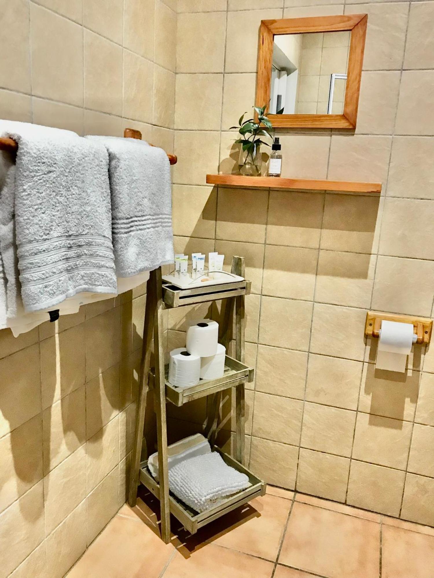 10Vdw Self Catering Apartments Дърбанвил Екстериор снимка