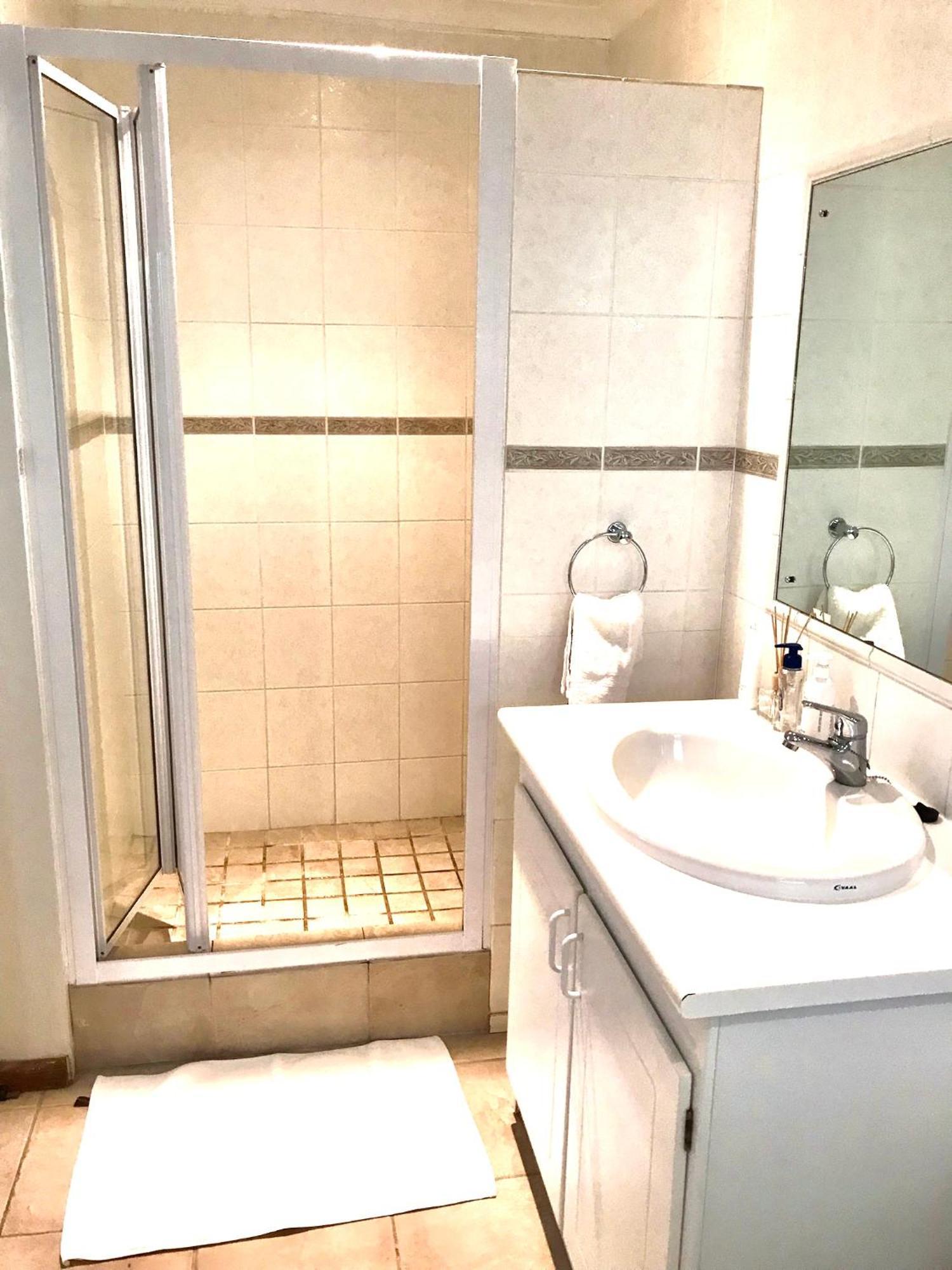 10Vdw Self Catering Apartments Дърбанвил Екстериор снимка